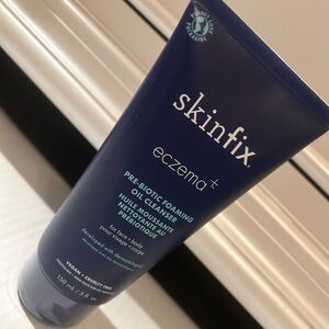 NEW Skinfix Eczema + Pre-Biotic Foaming Oil Cleanser 5 oz, Face & Body